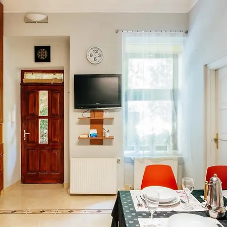 Wind Queen With Air Condition