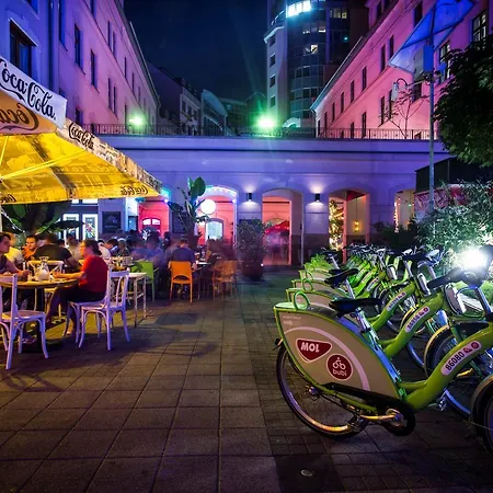 Wind Queen With Air Condition Budapest